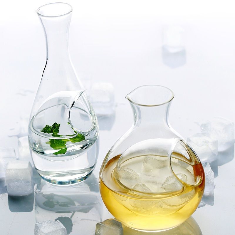 Bezoljowa, przezroczysta krysz – Wine Beer Whiskey recenzja i cena